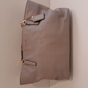 Coach medium bag
